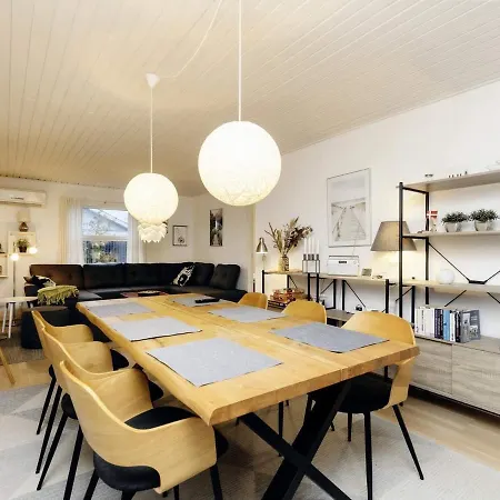 6 Person In Idestrup-by Traum 度假居 Bøtø By